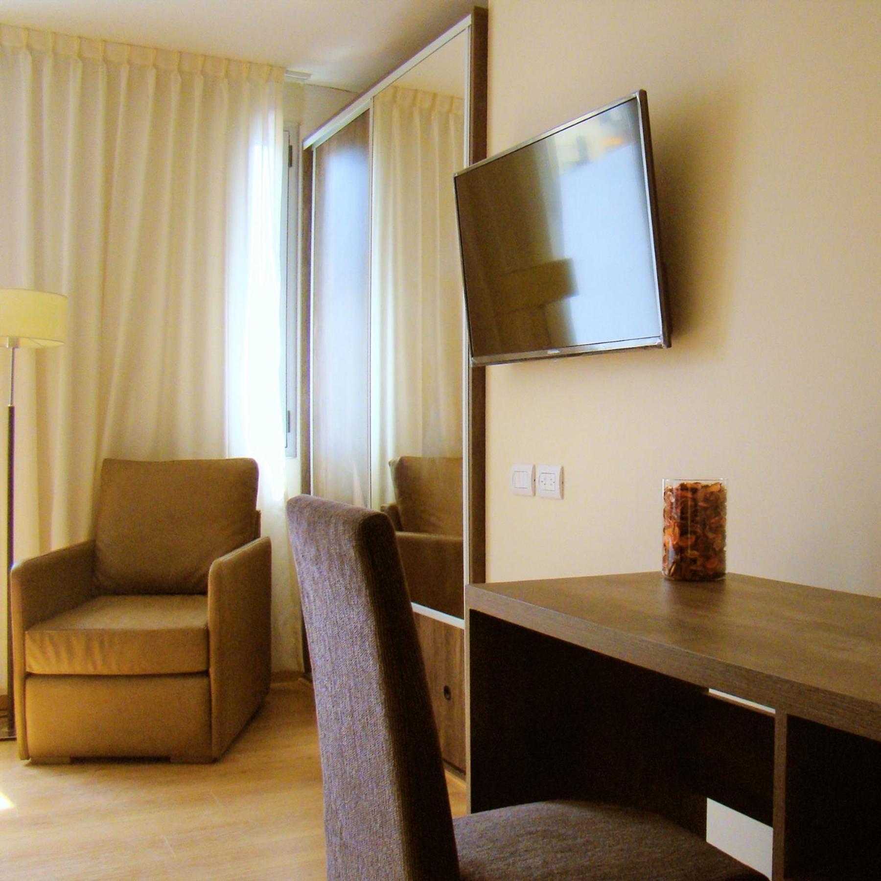 Bue Hotel Buenos Aires Exteriör bild